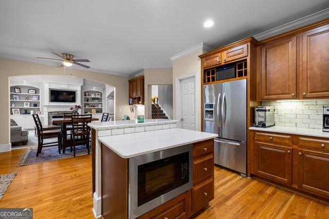 635 Birkdale Drive, Fayetteville, GA 30215