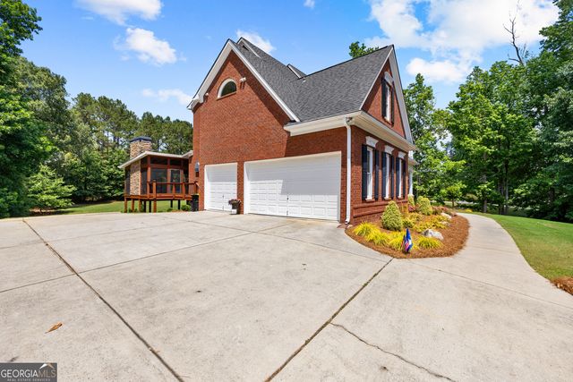 635 Birkdale Drive, Fayetteville, GA 30215