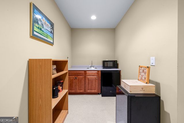 635 Birkdale Drive, Fayetteville, GA 30215