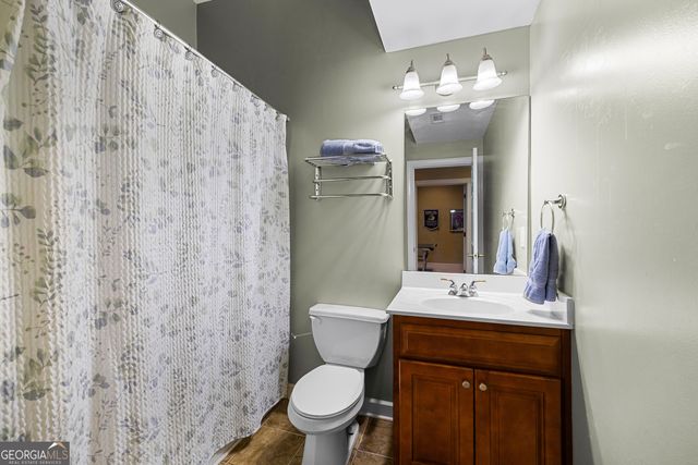 635 Birkdale Drive, Fayetteville, GA 30215