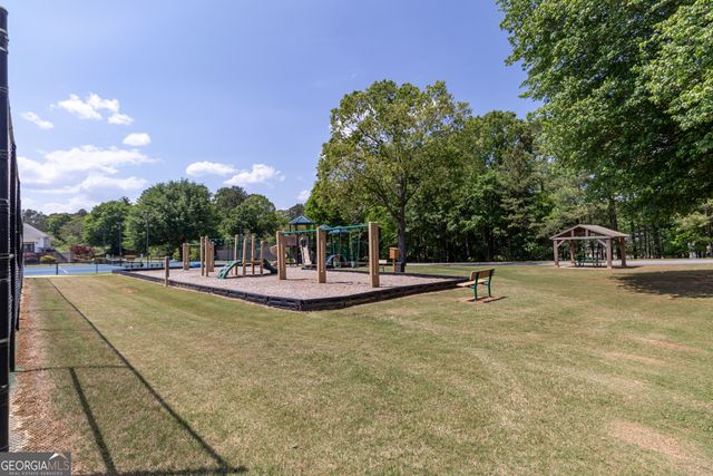 635 Birkdale Drive, Fayetteville, GA 30215