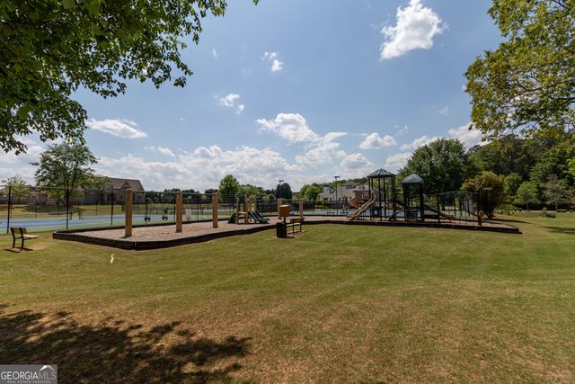 635 Birkdale Drive, Fayetteville, GA 30215