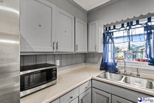 1404 Harrison St, Dillon, SC 29536