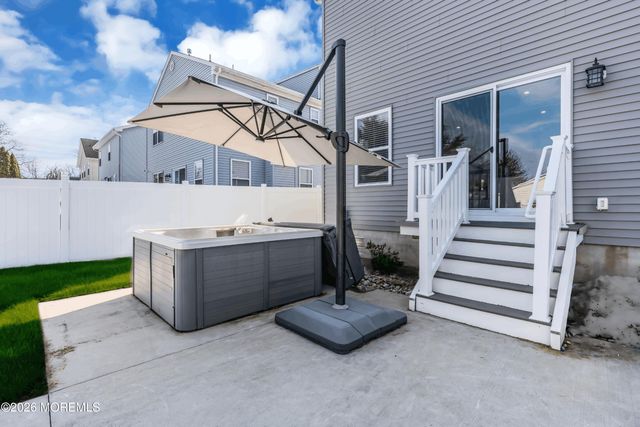 267 N 5th Avenue, Long Branch, NJ 07740