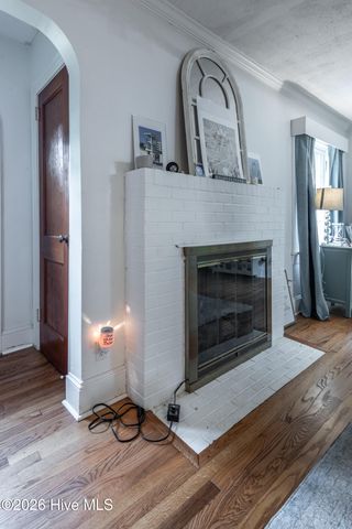 2401 E 4th Street, Greenville, NC 27858