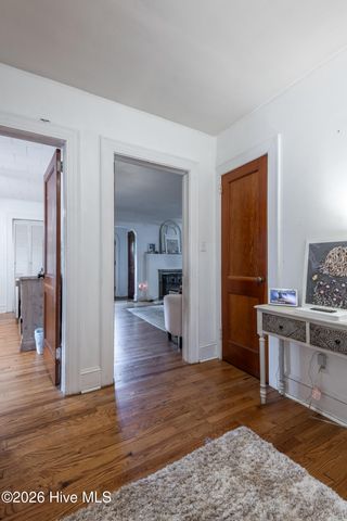 2401 E 4th Street, Greenville, NC 27858