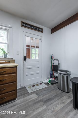 2401 E 4th Street, Greenville, NC 27858