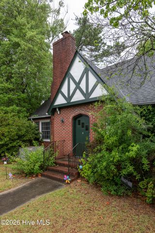 2401 E 4th Street, Greenville, NC 27858