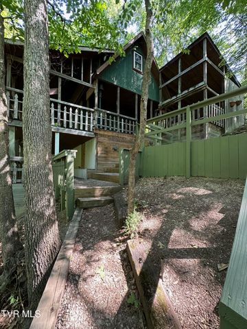2320 Devault Bridge Road, Piney Flats, TN 37686