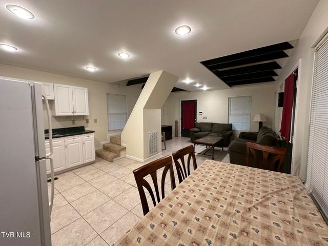 2320 Devault Bridge Road, Piney Flats, TN 37686