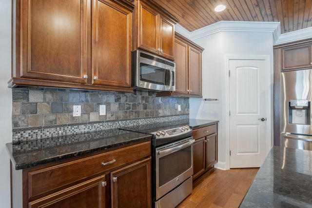 7364 Red Poppy Drive, Ooltewah, TN 37363