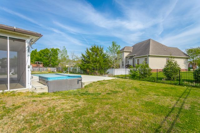 7364 Red Poppy Drive, Ooltewah, TN 37363