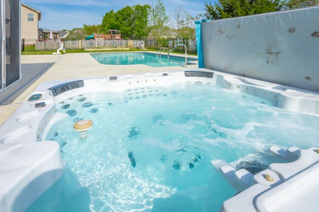 7364 Red Poppy Drive, Ooltewah, TN 37363