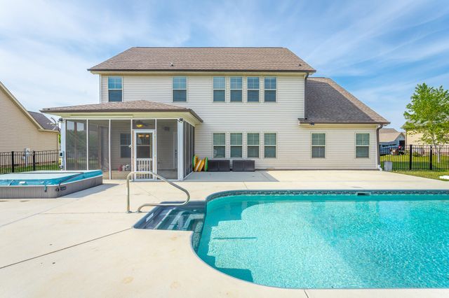 7364 Red Poppy Drive, Ooltewah, TN 37363