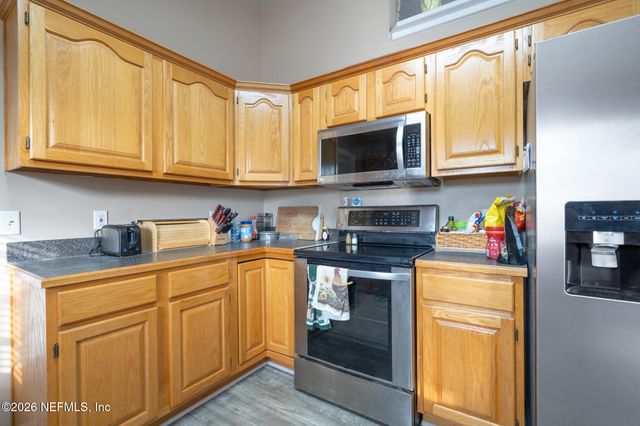 27333 W FOURTEENTH Avenue, Hilliard, FL 32046