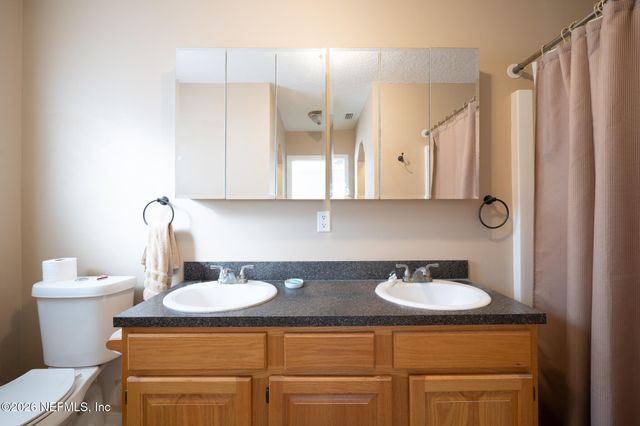 27333 W FOURTEENTH Avenue, Hilliard, FL 32046