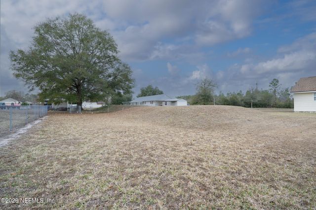 27333 W FOURTEENTH Avenue, Hilliard, FL 32046