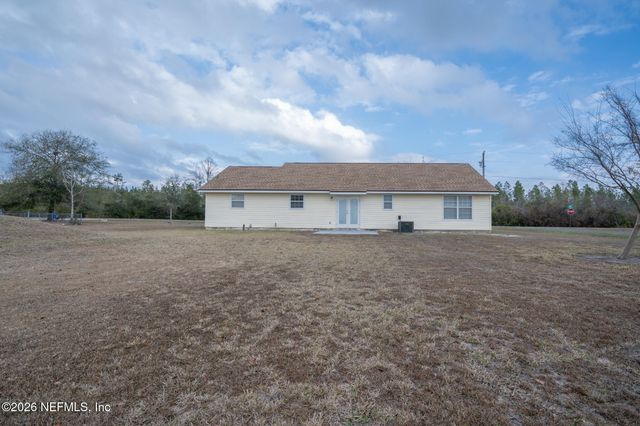 27333 W FOURTEENTH Avenue, Hilliard, FL 32046
