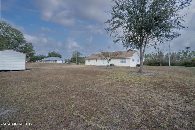 27333 W FOURTEENTH Avenue, Hilliard, FL 32046