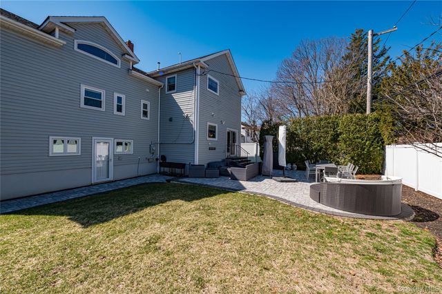 35 Circle Drive, Syosset, NY 11791
