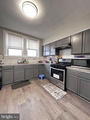 138 W SPENCER AVE, Philadelphia, PA 19120