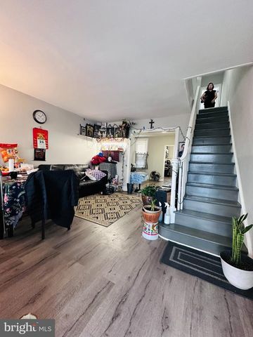 138 W SPENCER AVE, Philadelphia, PA 19120