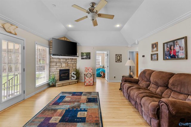 1620 County Road 160, Crossville, AL 35962