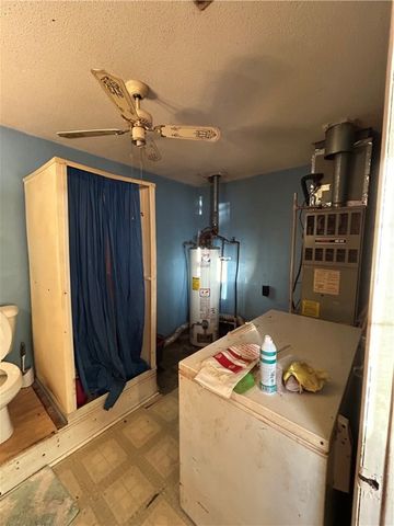 8810 Green Point Drive, Altus, AR 72821