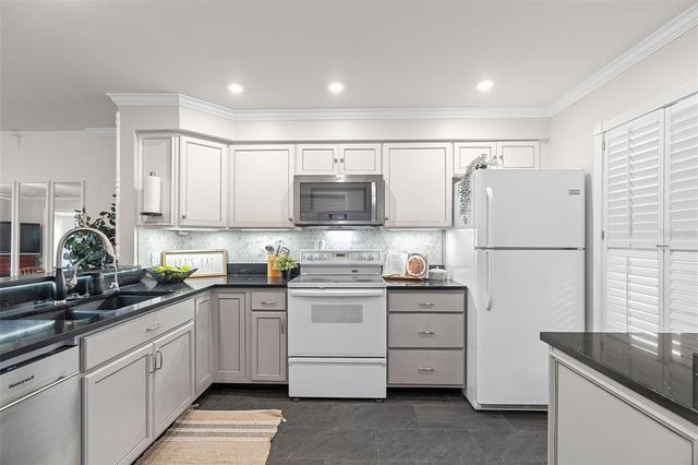 200 INTERNATIONAL DRIVE 815, Cape Canaveral, FL 32920