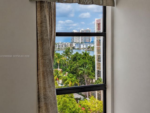 17011 N Bay Road 801, Sunny Isles Beach, FL 33160