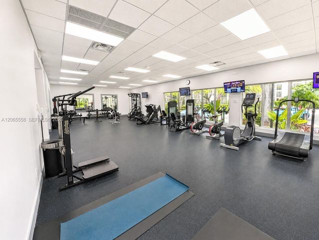 17011 N Bay Road 801, Sunny Isles Beach, FL 33160