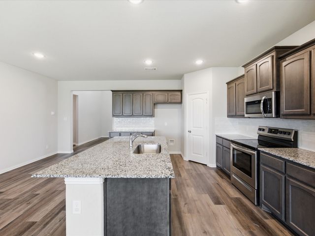 812 Taliaferro Trail, Springtown, TX 76082
