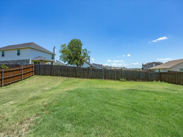 812 Taliaferro Trail, Springtown, TX 76082
