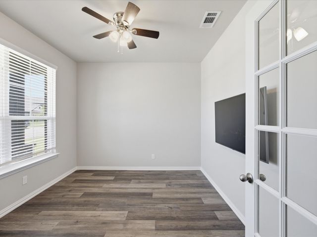 812 Taliaferro Trail, Springtown, TX 76082