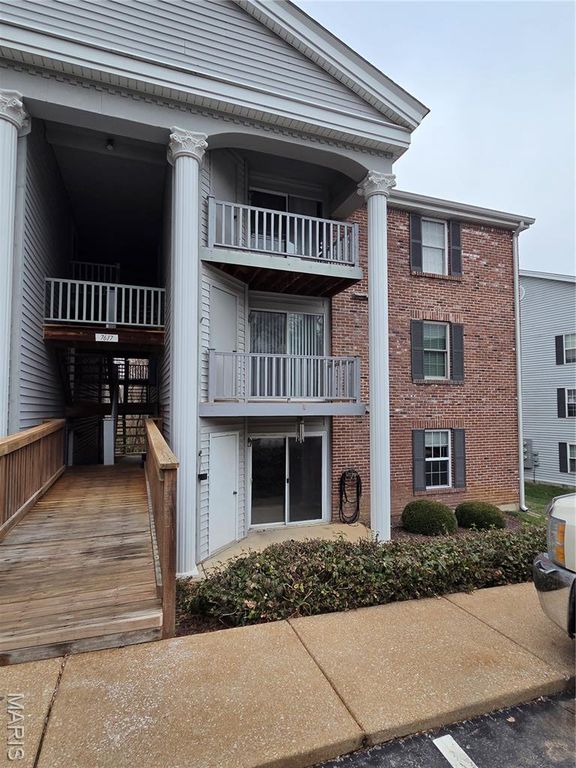 7617 Triwoods Drive D, St Louis, MO 63119