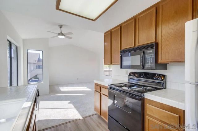 3637 Avocado Village Ct 99, La Mesa, CA 91941