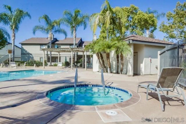 3637 Avocado Village Ct 99, La Mesa, CA 91941