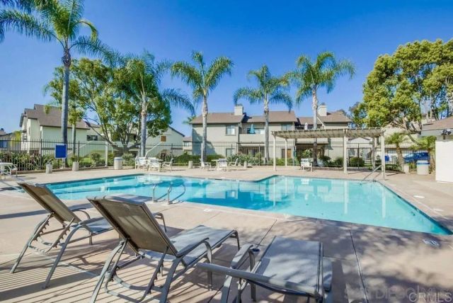 3637 Avocado Village Ct 99, La Mesa, CA 91941