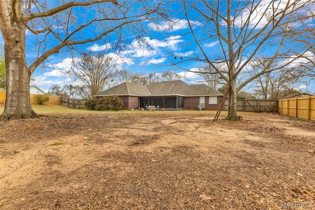 472 RICHFIELD Road, Deatsville, AL 36022