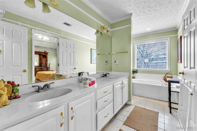 472 RICHFIELD Road, Deatsville, AL 36022