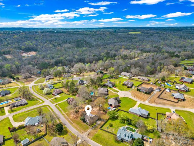 472 RICHFIELD Road, Deatsville, AL 36022