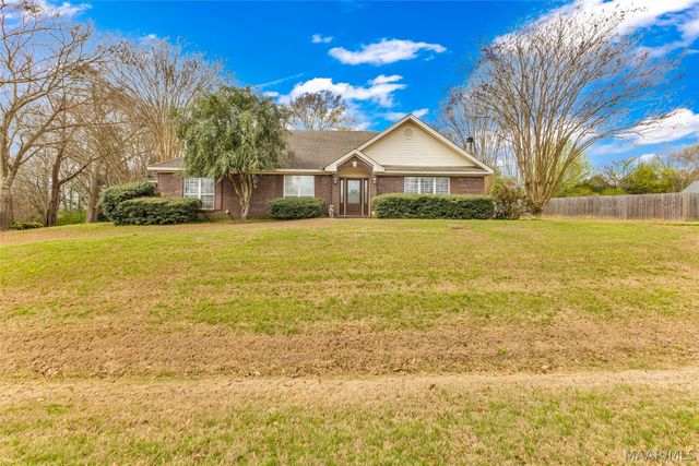 472 RICHFIELD Road, Deatsville, AL 36022