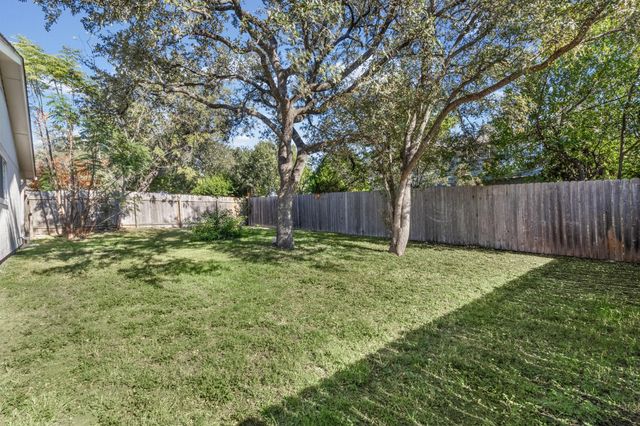 11131 Henge DR, Austin, TX 78759