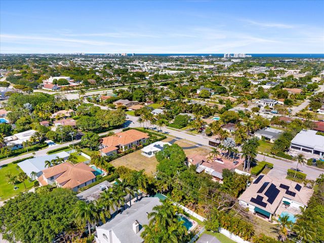 1035 NW 4th Avenue, Boca Raton, FL 33432