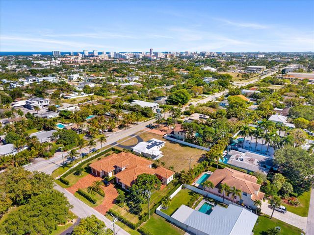 1035 NW 4th Avenue, Boca Raton, FL 33432