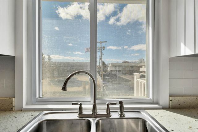 68 Kings Hwy Unit 27, Hampton, NH 03842