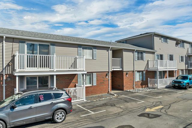 68 Kings Hwy Unit 27, Hampton, NH 03842