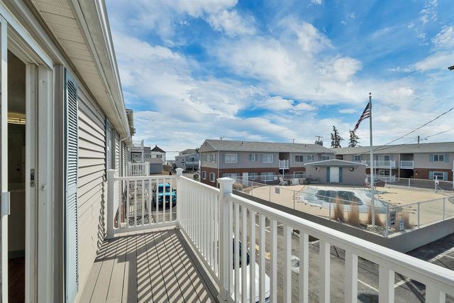 68 Kings Hwy Unit 27, Hampton, NH 03842