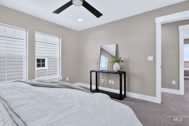 330 E Mayfield Springs Blvd, Boise, ID 83716