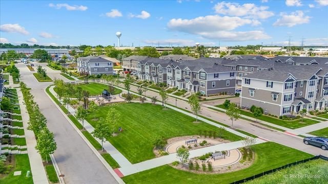 2041 Sequoia Avenue, Mundelein, IL 60060